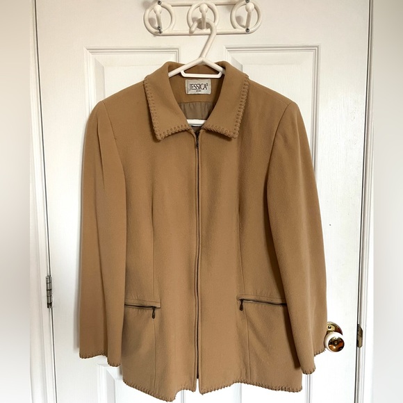 Fall jacket - Picture 3 of 3